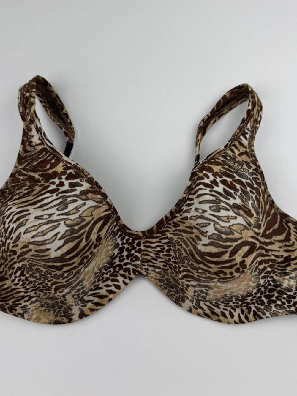 Hanes Womens Animal Print Wirefree Bra Sz 40D G888 Leopard Tiger Pattern Comfort